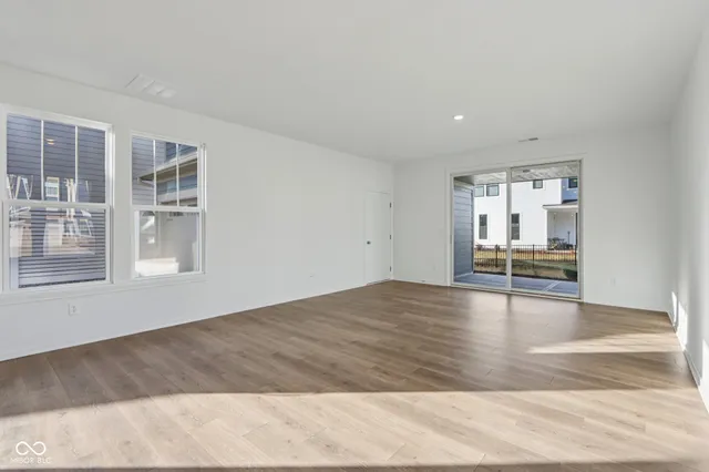 $409,999 | 16000 Tharp Wds Drive, Fishers, IN 46037