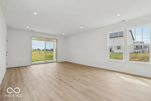 $409,999 | 16000 Tharp Wds Drive, Fishers, IN 46037