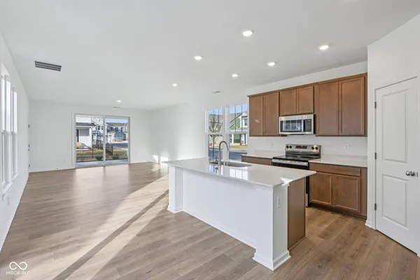 $369,999 | 16000 Tharp Wds Drive, Fishers, IN 46037