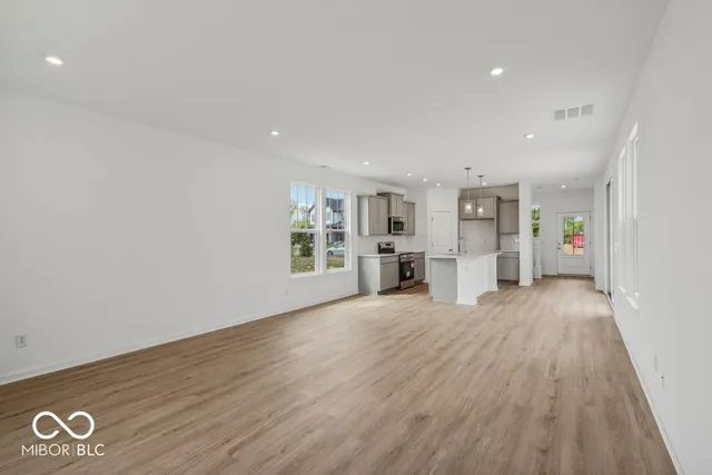 $409,999 | 16000 Tharp Wds Drive, Fishers, IN 46037