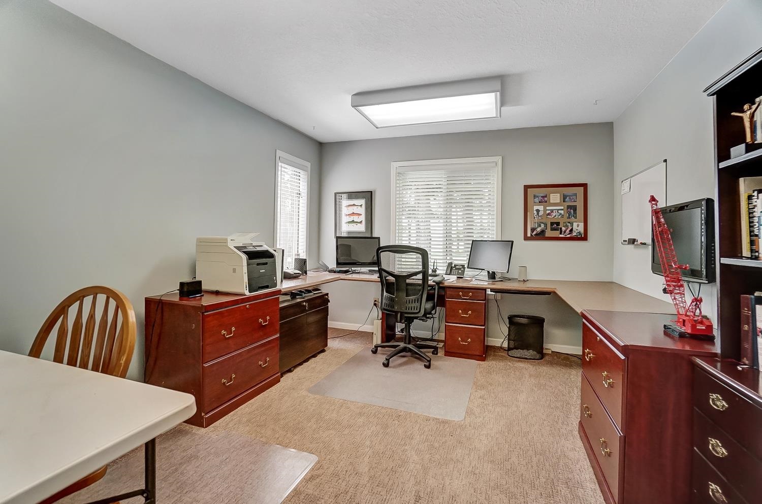 6302 Hathaway Road Fort Wayne, IN 46818 - Photo 20 of 36