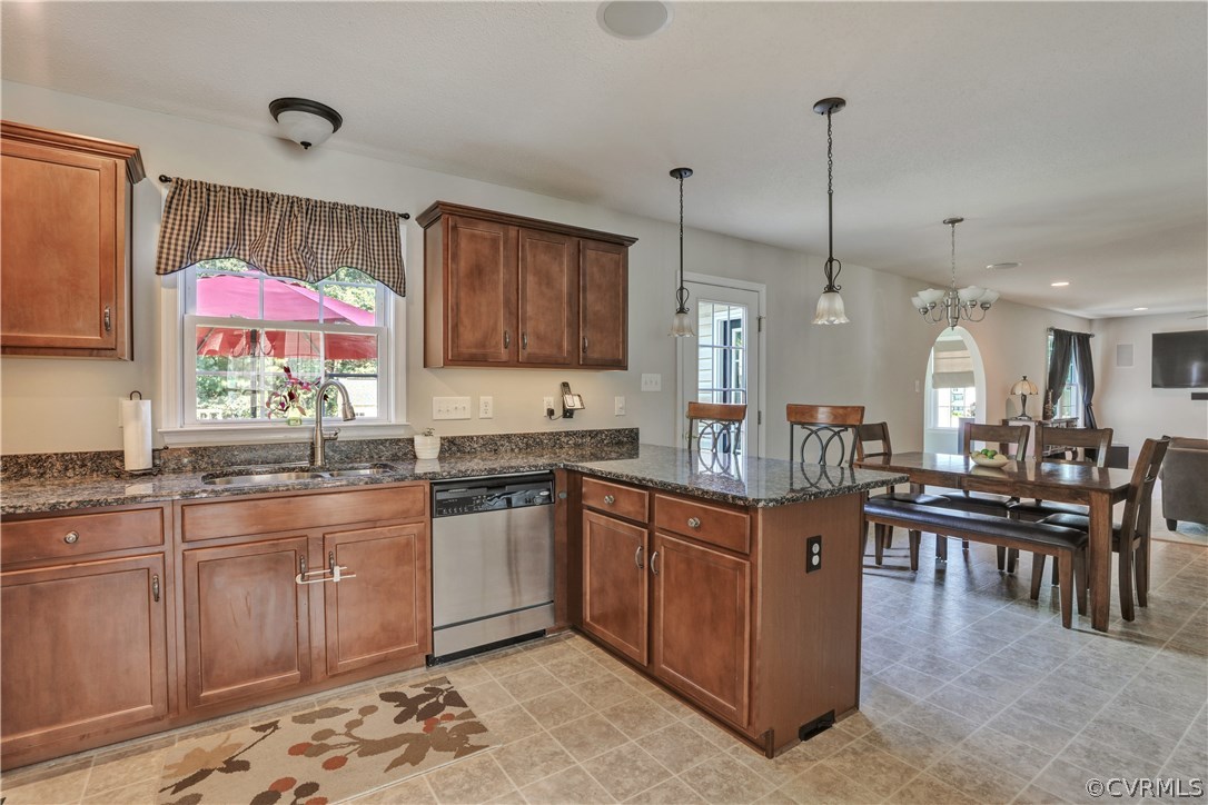 5019 Parrish Branch Road Midlothian, VA 23112 - Photo 11 of 29 Gallery Image 11