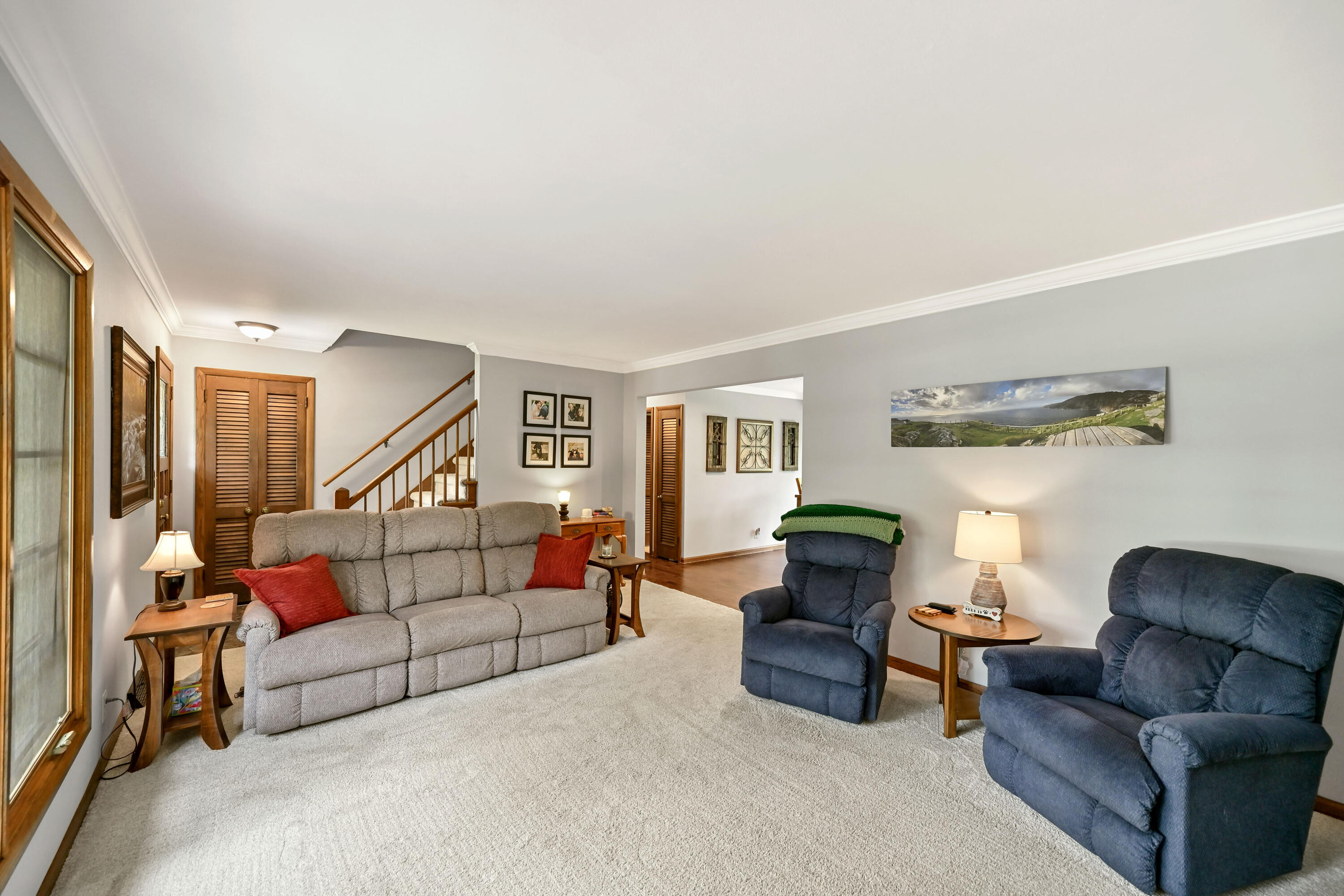N68W13566 Ranch Road Menomonee Falls, WI 53051 - Photo 5 of 49 Living Room