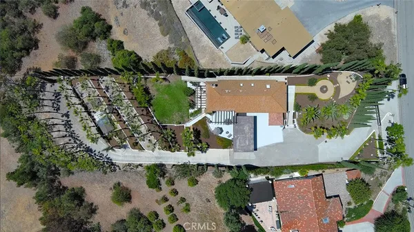 $1,700,000 | 567 Lone Oak Drive, Thousand Oaks, CA 91362