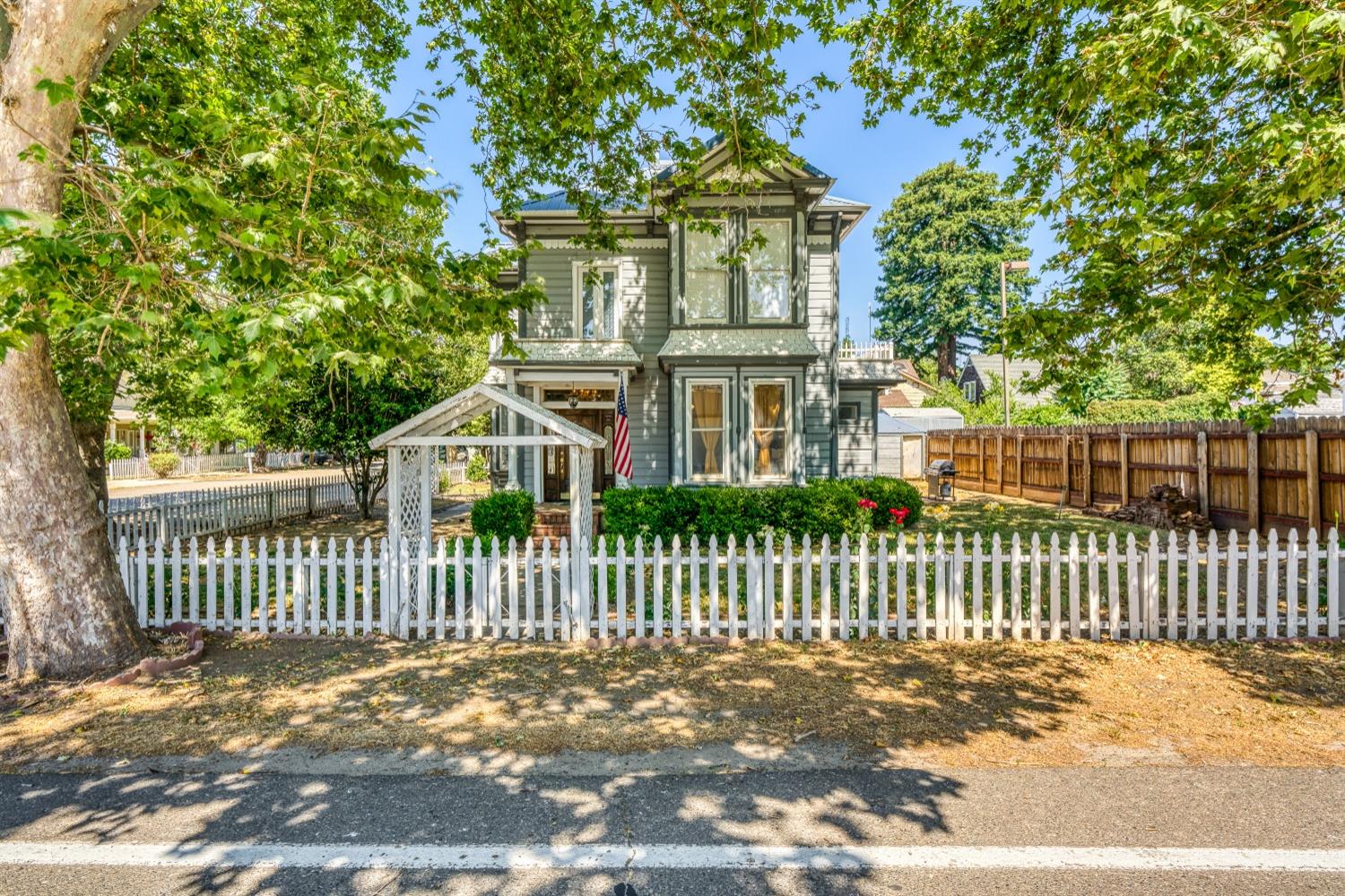 104 South Church St  