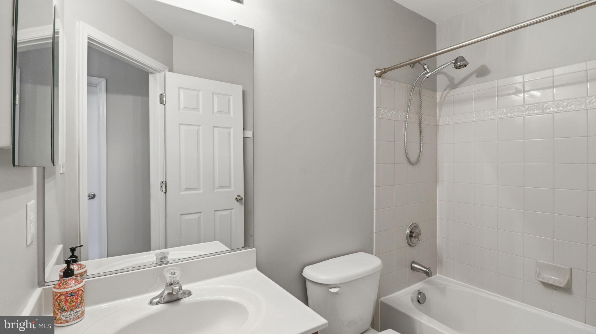 406 Leeds Ridge Court Purcellville, VA 20132 - Photo 51 of 63