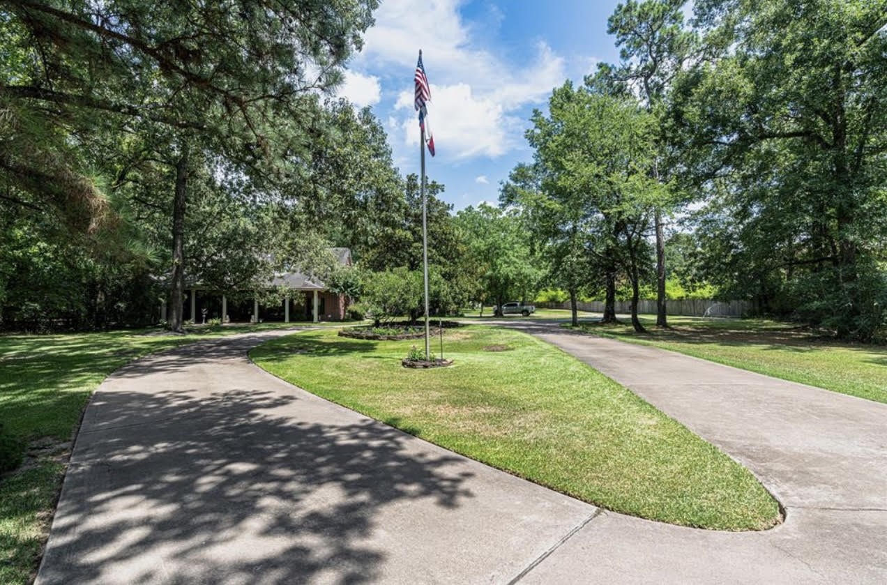 15567 Old Conroe Road Conroe, TX 77384 - Photo 4 of 31