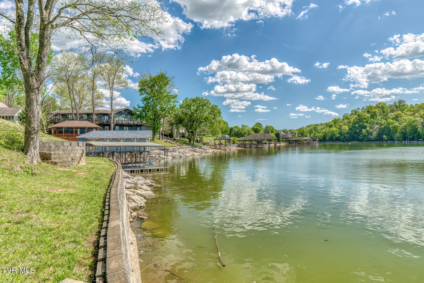 255 Willmary Road Piney Flats, TN 37686 - Photo 83 of 161 255 Willmary Rd-164