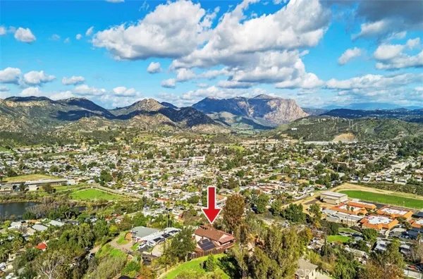 $1,154,000 | 12886 Castle Ct Drive, Lakeside, CA 92040