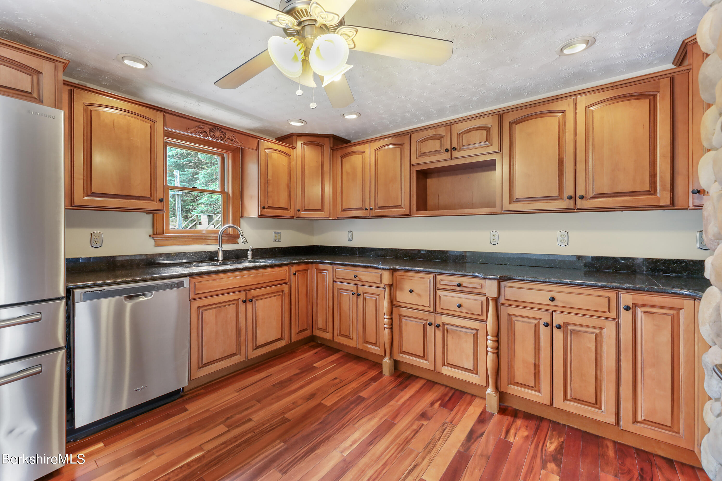 27 Victory Road Pittsfield, MA 01201 - Photo 13 of 39 Kitchen