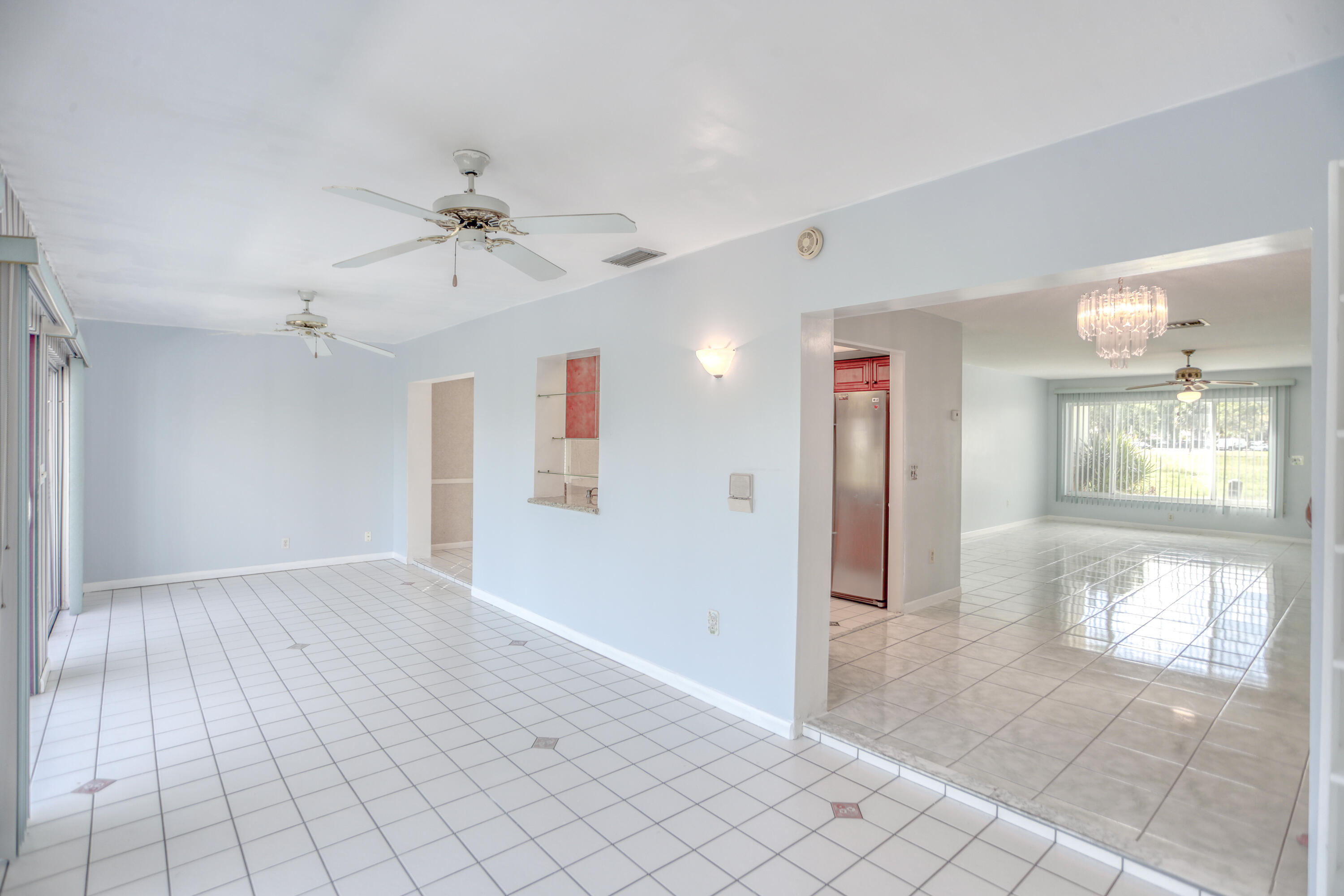 22285 Southwest 57th Avenue Boca Raton, FL 33428 - Photo 11 of 33 B27I4501