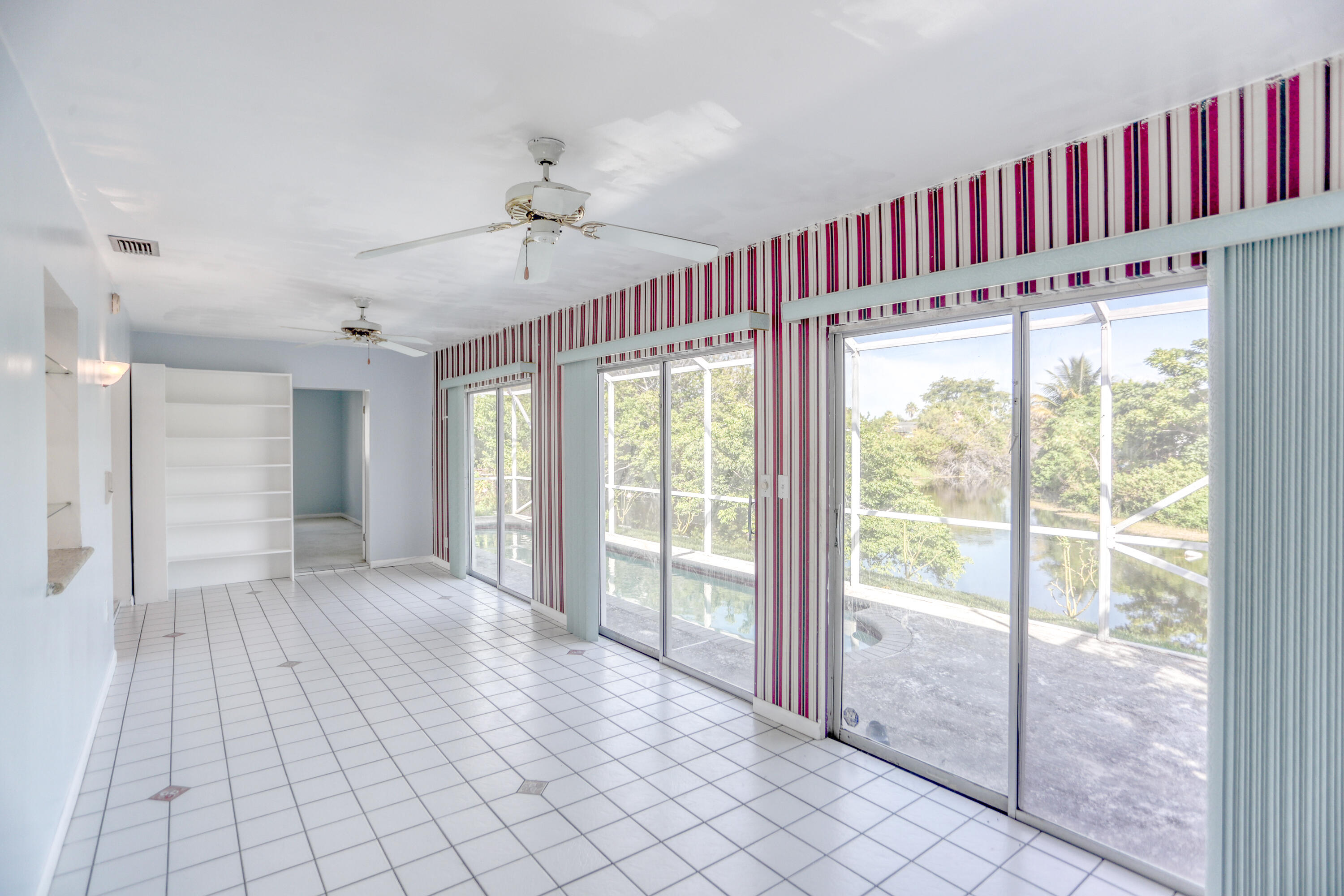 22285 Southwest 57th Avenue Boca Raton, FL 33428 - Photo 18 of 33 B27I4494