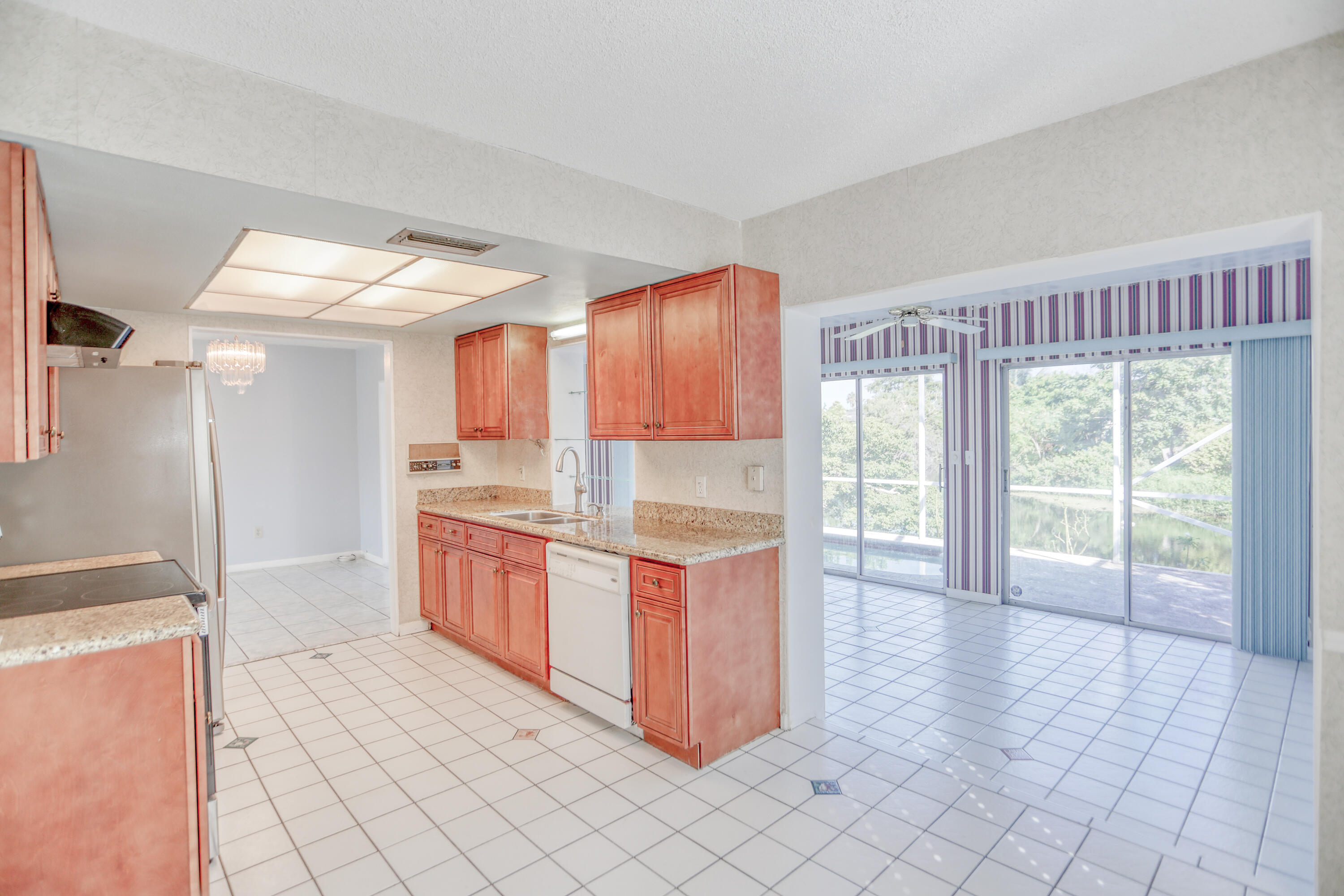 22285 Southwest 57th Avenue Boca Raton, FL 33428 - Photo 4 of 33 B27I4486