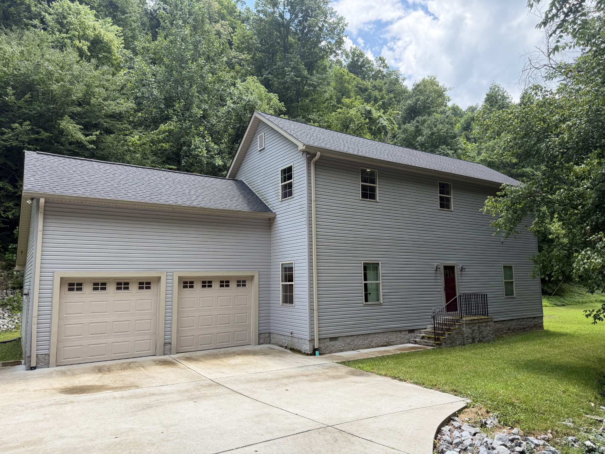 1505 Dark Hollow Road Lafayette, TN 37083 - Photo 3 of 4