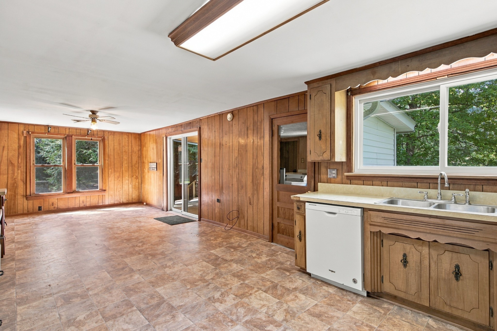 2889 Tennessee Ridge Road Waverly, TN 37185 - Photo 17 of 41 Gallery Image 17