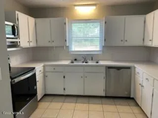 $1,575 | 180 Country Haven Drive, Wilmington, NC 28411