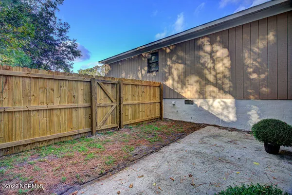 $1,575 | 180 Country Haven Drive, Wilmington, NC 28411