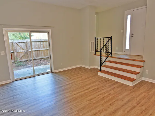 $1,575 | 180 Country Haven Drive, Wilmington, NC 28411