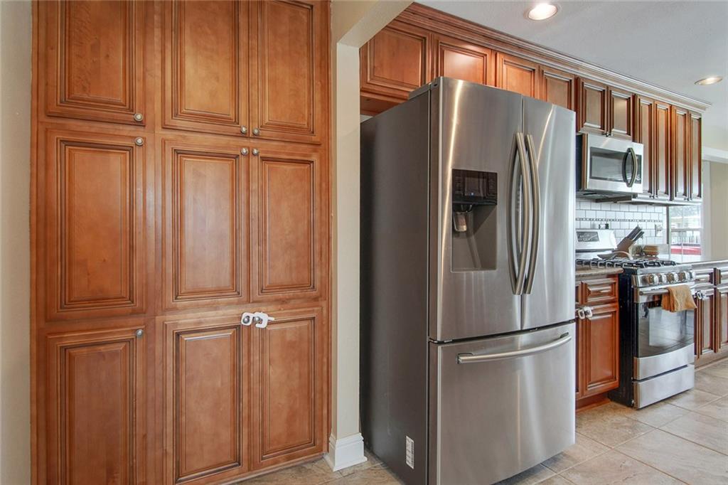 1313 Green Acres Road Metairie, LA 70003 - Photo 6 of 17 Gallery Image 6