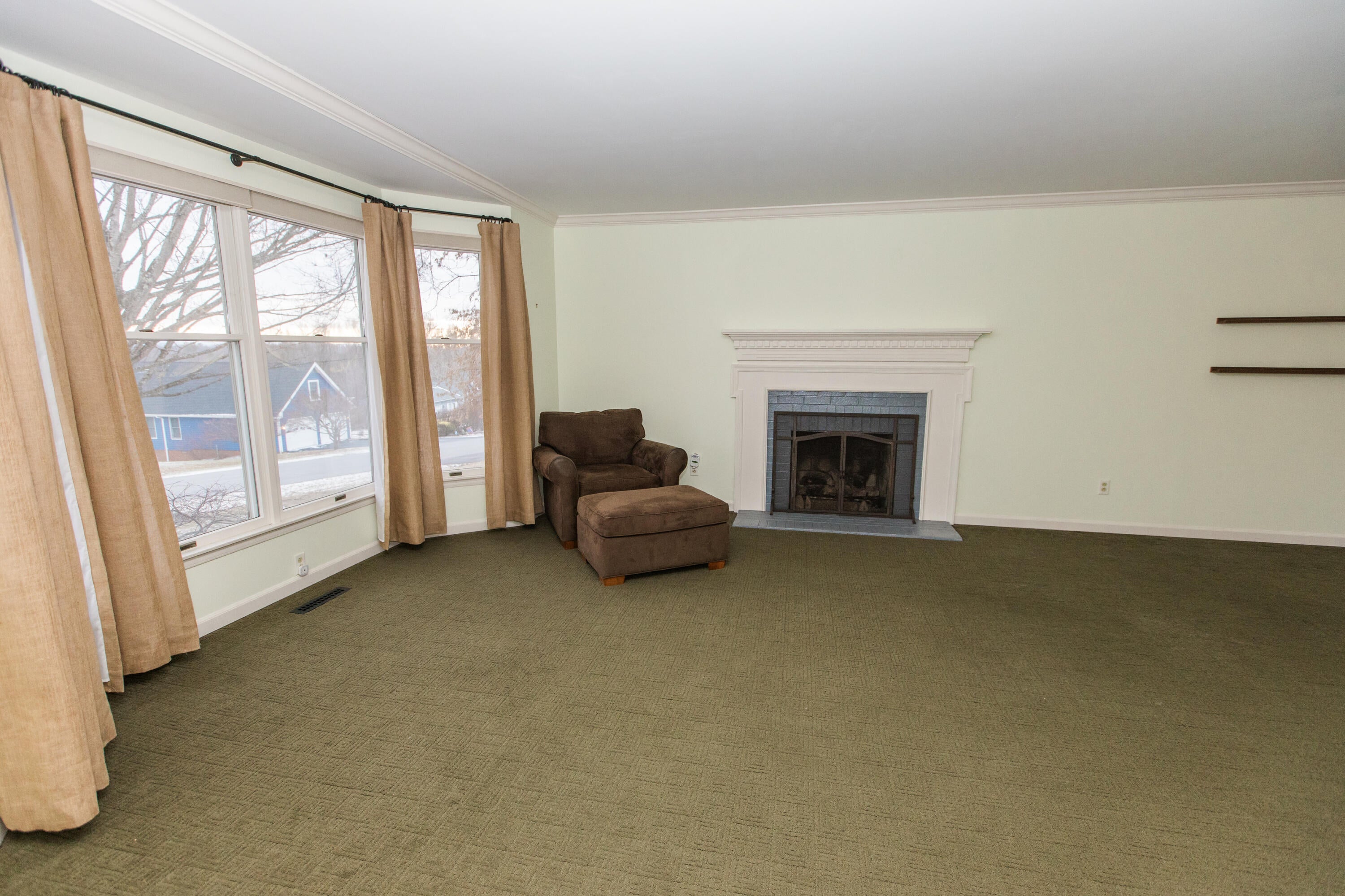 596 Crowfield Cir Road Lewisburg, WV 24901 - Photo 6 of 41 Large window, gas fireplace