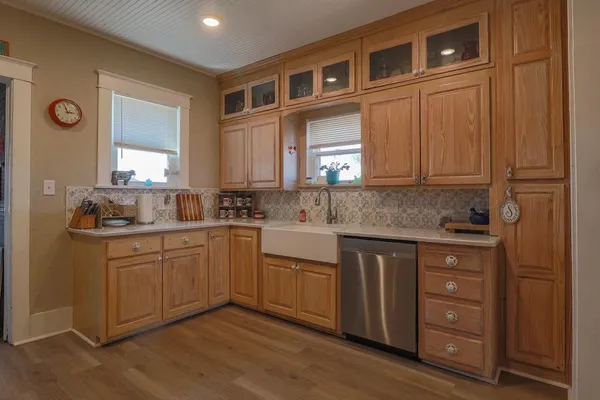 $470,000 | 44500 South Western Street, Happy, TX 79042