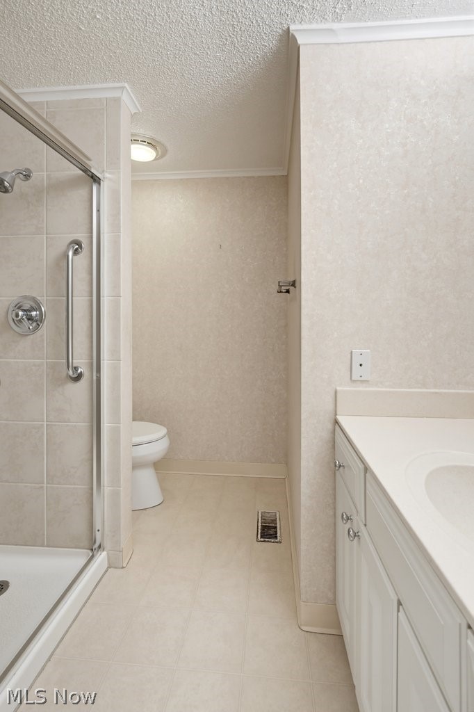 1000 Som Center Road, Unit E5 Cleveland, OH 44143 - Photo 35 of 44 Gallery Image 35