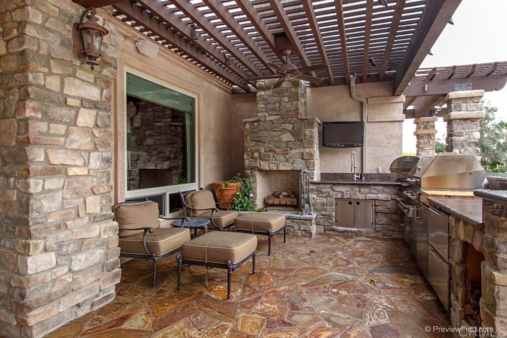 15130 Saddlebrook Lane Poway, CA 92064 - Photo 12 of 19