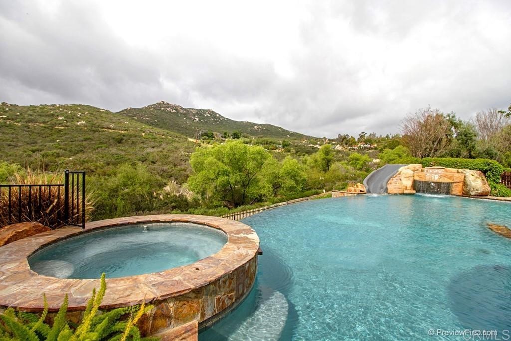 15130 Saddlebrook Lane Poway, CA 92064 - Photo 15 of 19