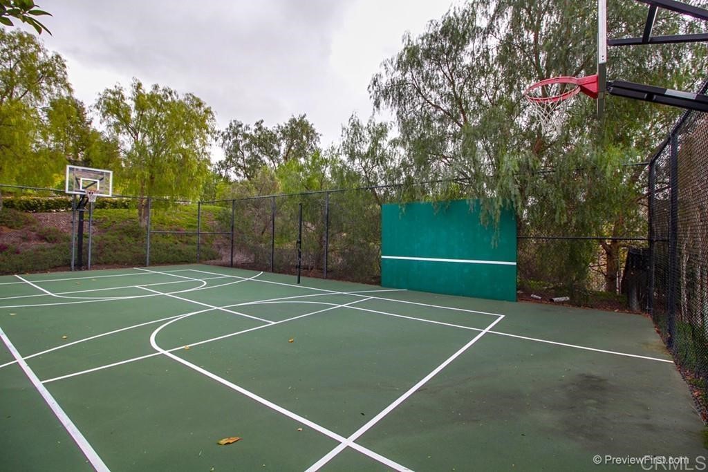 15130 Saddlebrook Lane Poway, CA 92064 - Photo 16 of 19