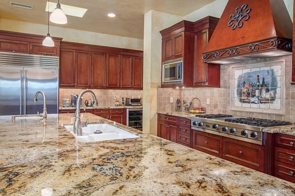 15130 Saddlebrook Lane Poway, CA 92064 - Photo 4 of 19