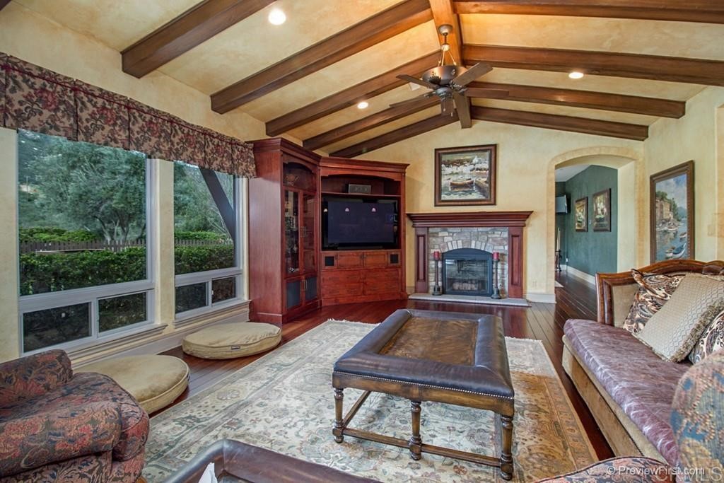 15130 Saddlebrook Lane Poway, CA 92064 - Photo 9 of 19