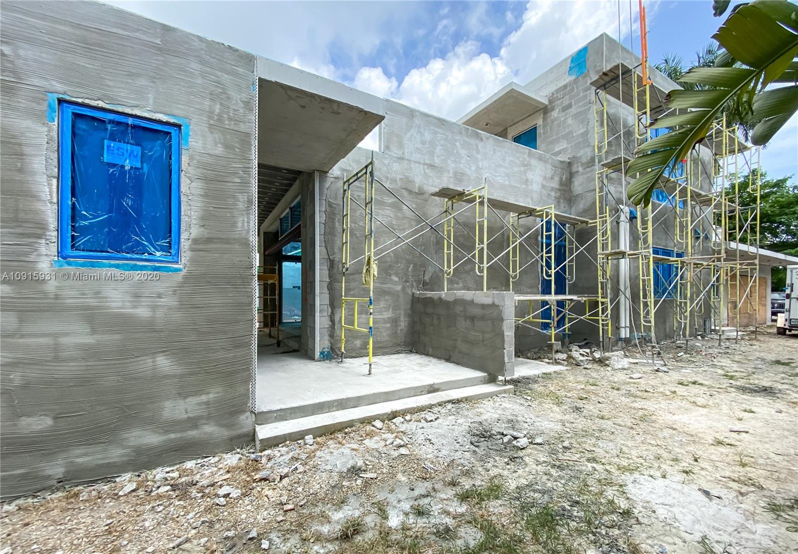 229 Ridgewood Road Coral Gables, FL 33133 - Photo 11 of 28