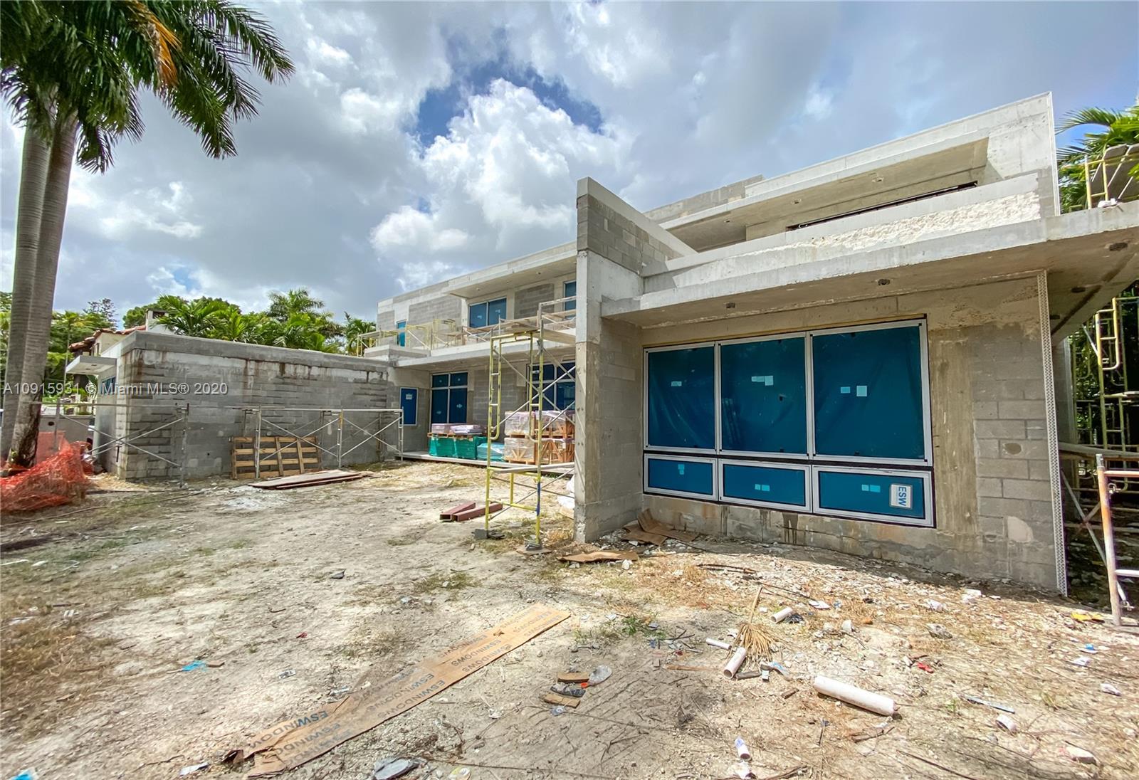 229 Ridgewood Road Coral Gables, FL 33133 - Photo 13 of 28