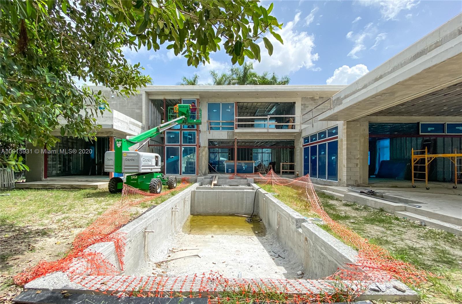 229 Ridgewood Road Coral Gables, FL 33133 - Photo 8 of 28