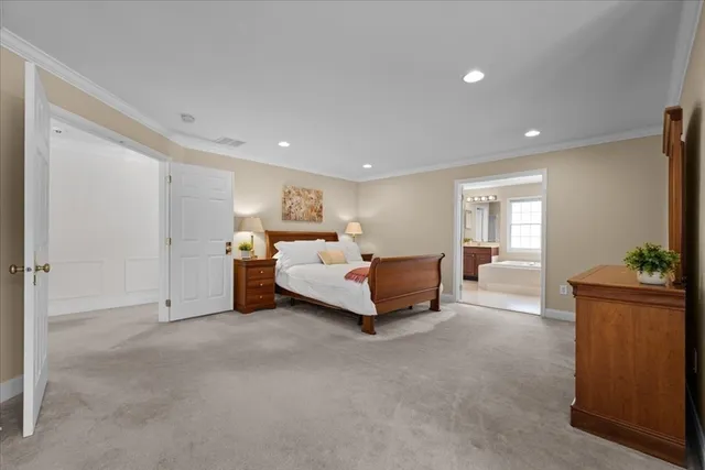 $1,249,000 | 40 Endean Drive, Walpole, MA 02032