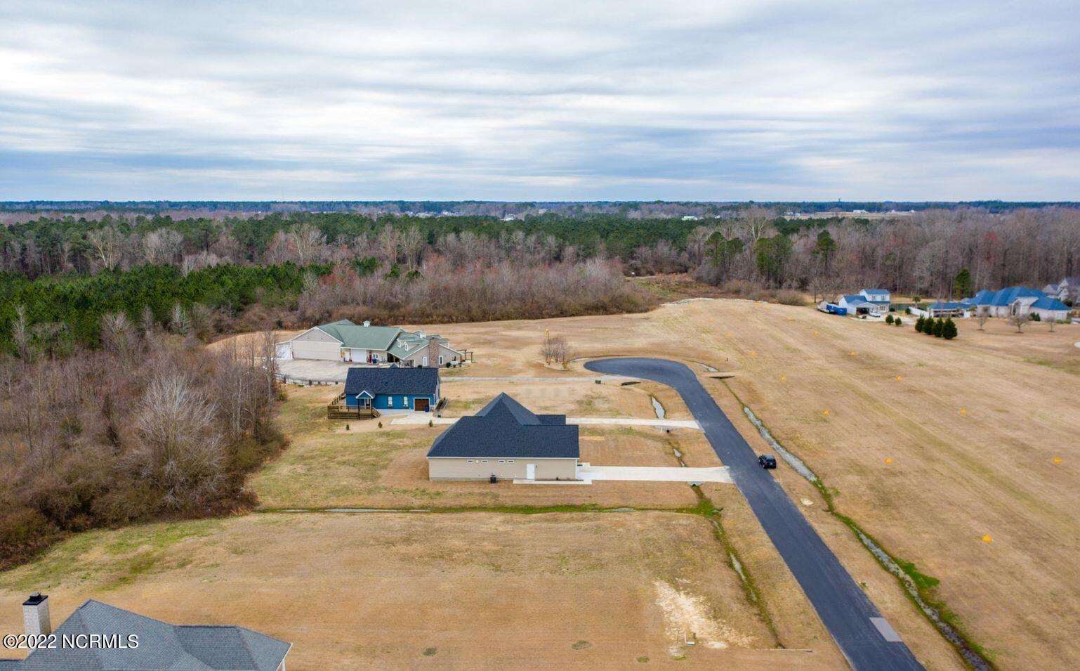 1630 Prop Drive Winterville, NC 28590 - Photo 3 of 10 20210303163722671562000000-o