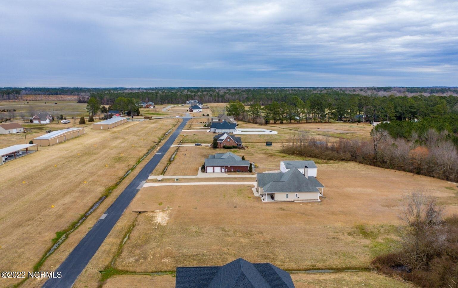 1630 Prop Drive Winterville, NC 28590 - Photo 4 of 10 20210303163737950524000000-o