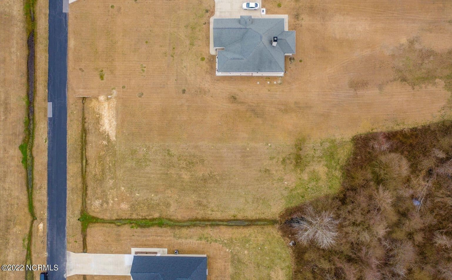 1630 Prop Drive Winterville, NC 28590 - Photo 5 of 10 20210303163748475295000000-o