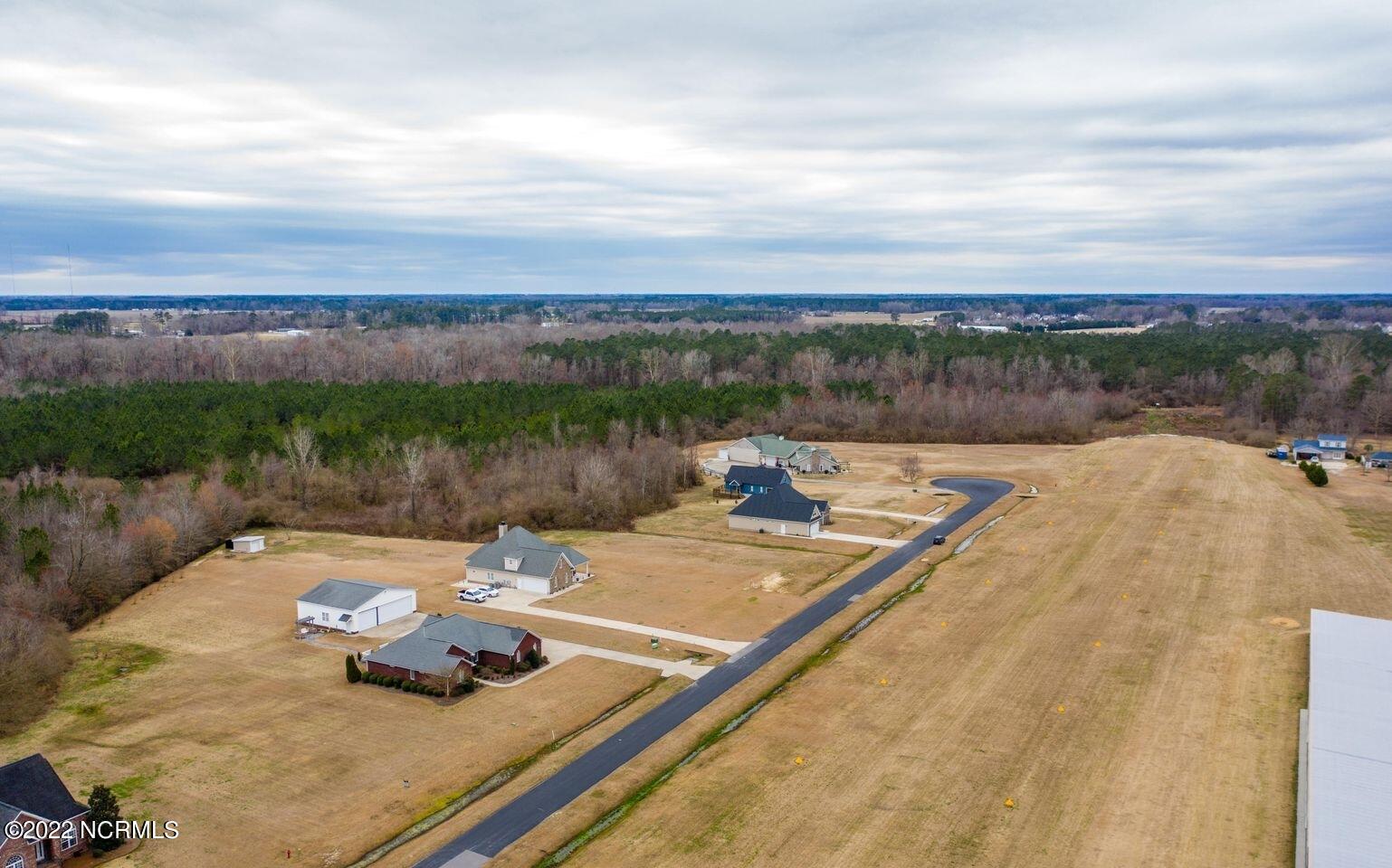 1630 Prop Drive Winterville, NC 28590 - Photo 7 of 10 20210303163811512743000000-o