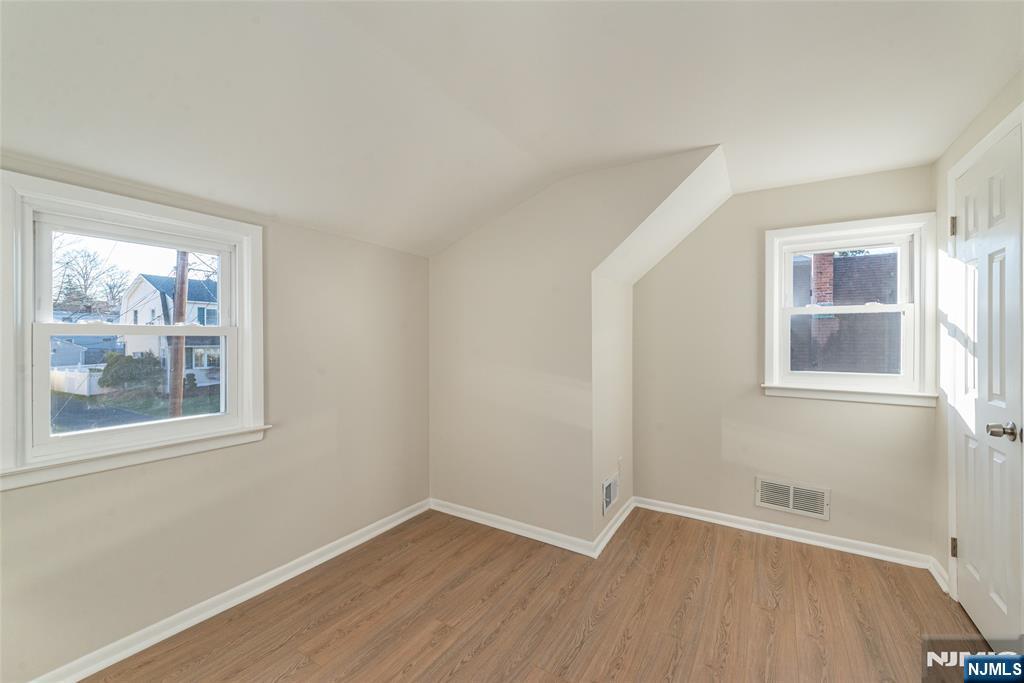 64 Harwich Road Dumont, NJ 07628 - Photo 16 of 25