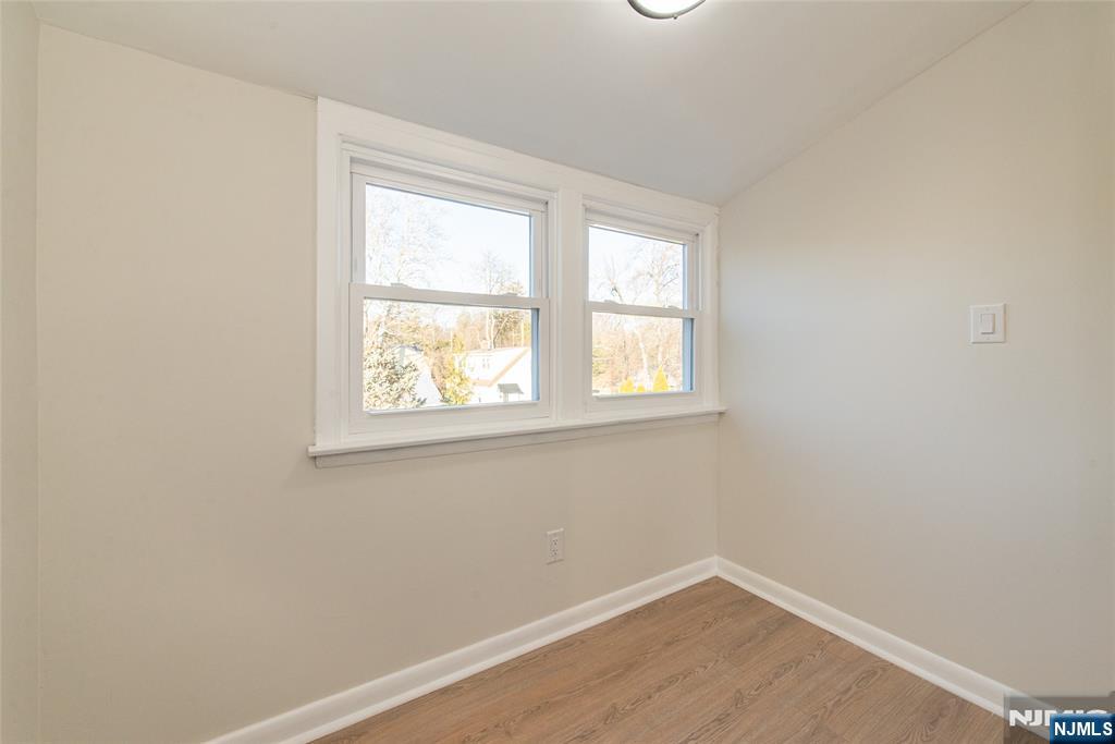 64 Harwich Road Dumont, NJ 07628 - Photo 17 of 25