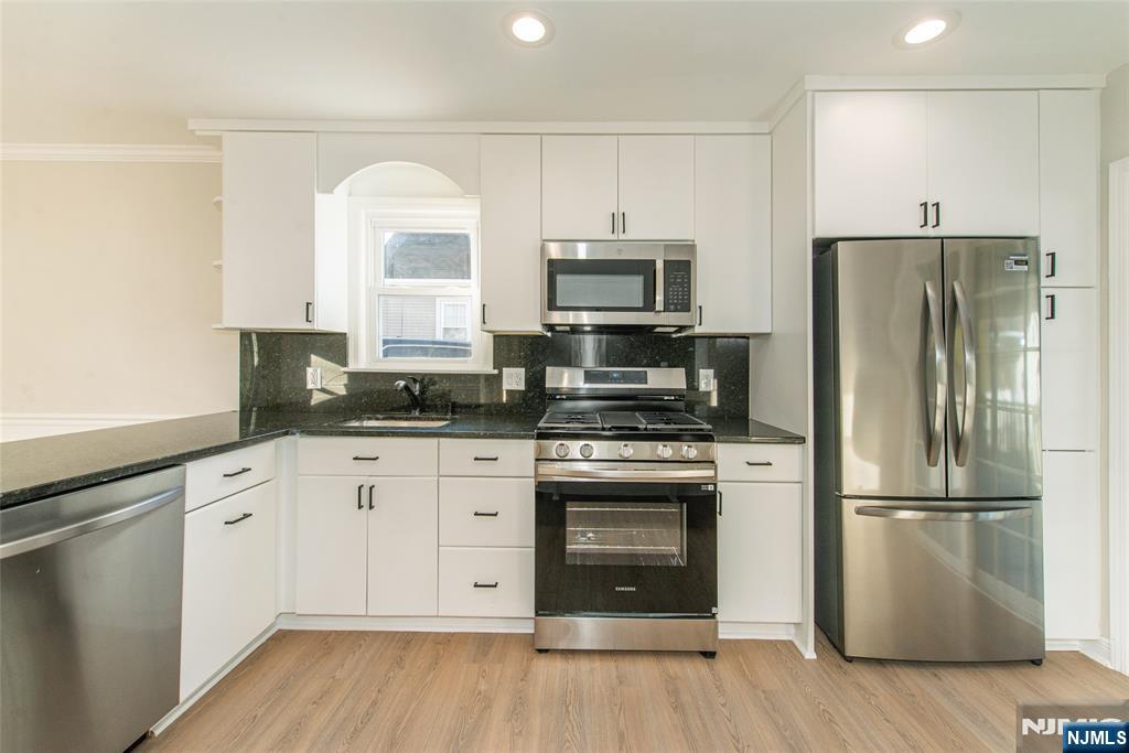 64 Harwich Road Dumont, NJ 07628 - Photo 9 of 25