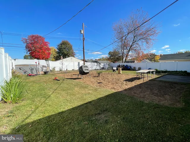 a view of a outdoor space