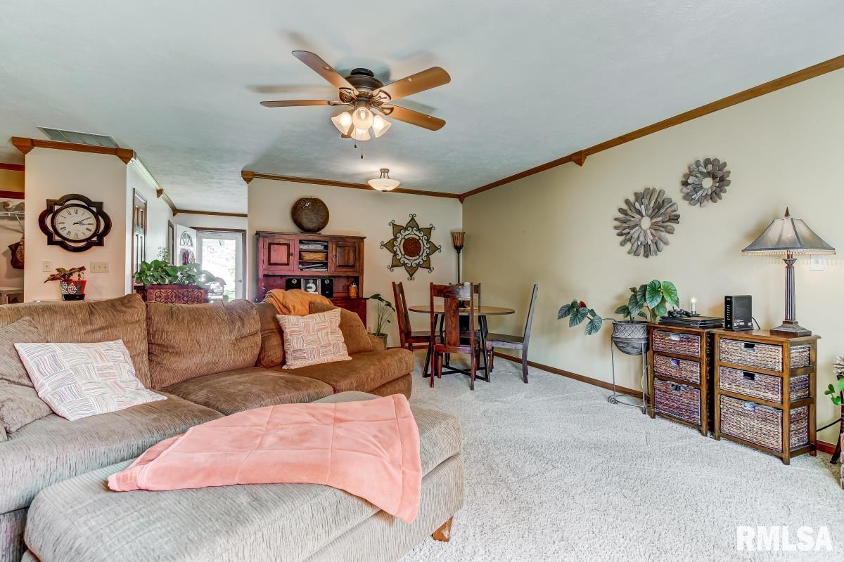 6509 Brent Drive Springfield, IL 62712 - Photo 8 of 24 Gallery Image 8