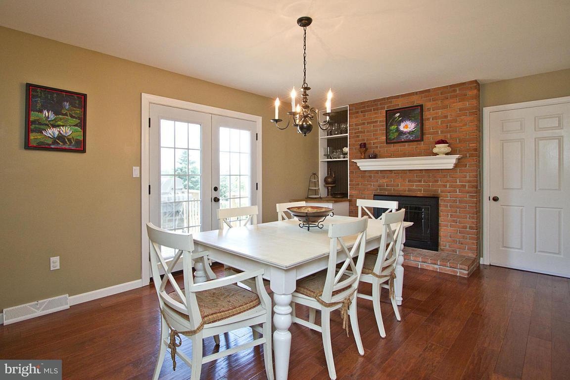 609 Laurel Lane Lancaster, PA 17601 - Photo 14 of 63
