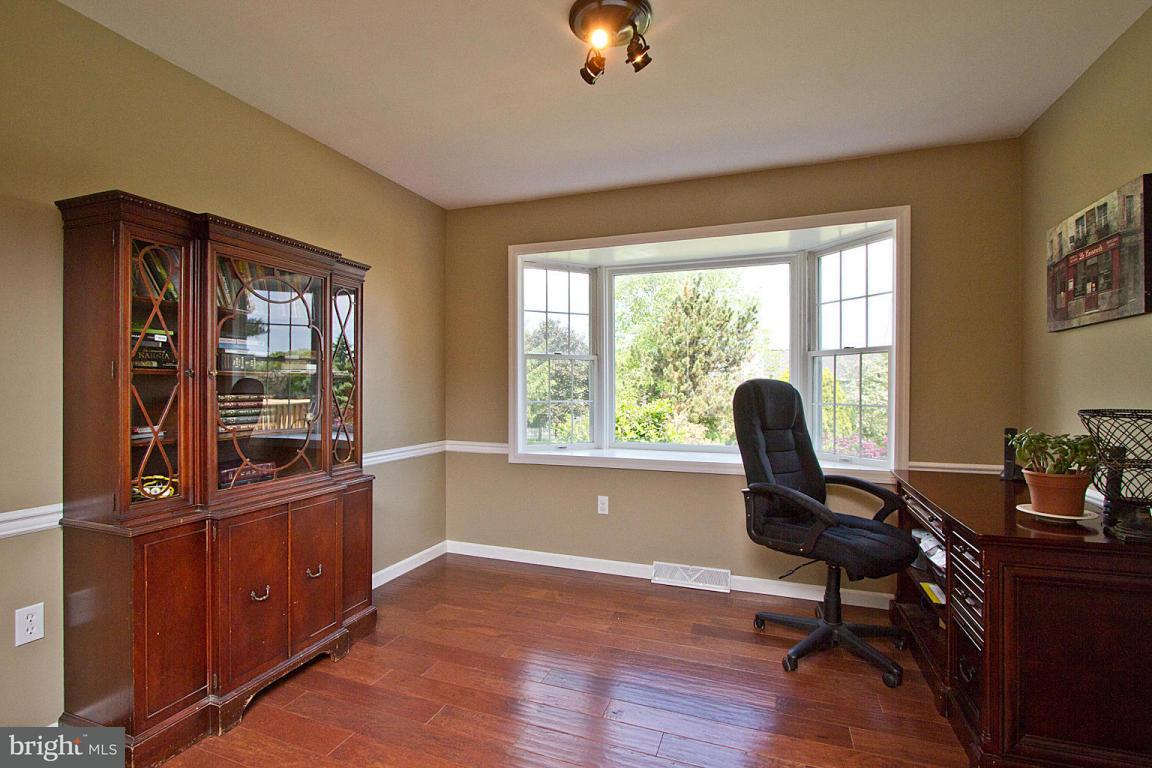 609 Laurel Lane Lancaster, PA 17601 - Photo 32 of 63