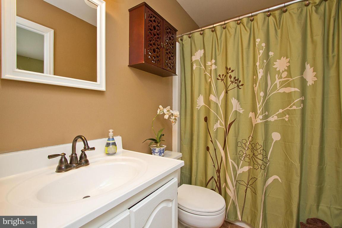 609 Laurel Lane Lancaster, PA 17601 - Photo 39 of 63