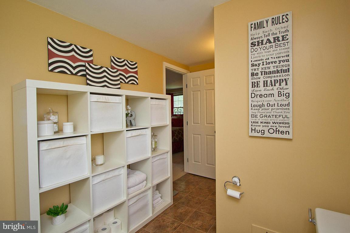 609 Laurel Lane Lancaster, PA 17601 - Photo 46 of 63