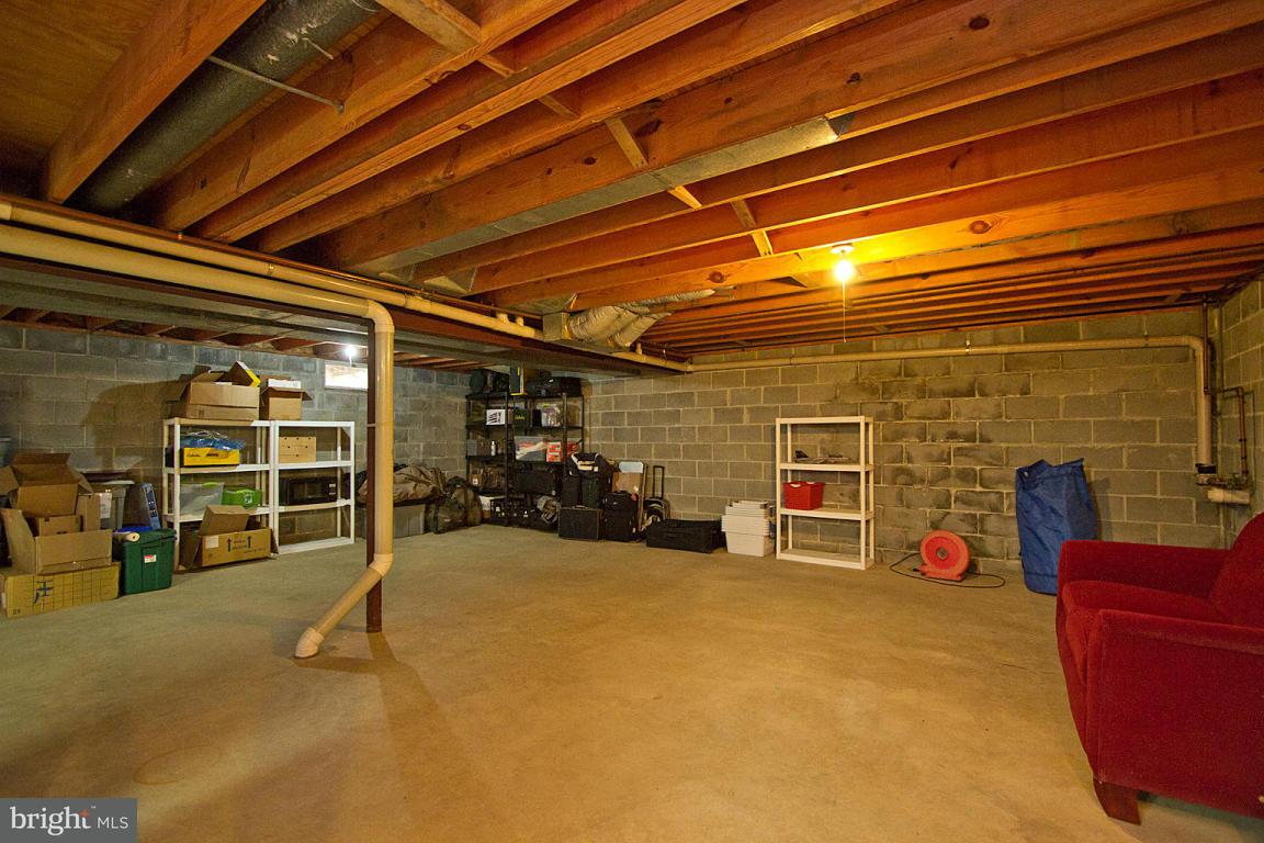 609 Laurel Lane Lancaster, PA 17601 - Photo 55 of 63
