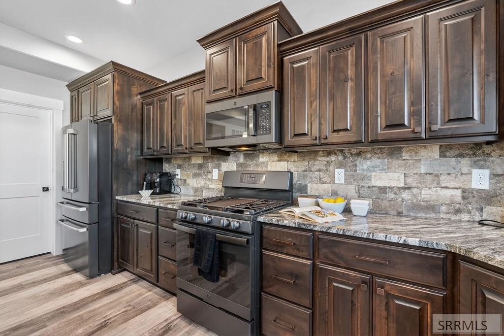14946 Hamilton Lane Pocatello, ID 83202 - Photo 14 of 53